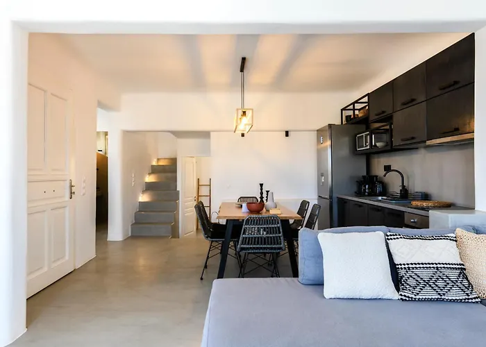 The Mykonist Merchia & Tatil Evi Merchia Beach