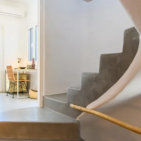 בית נופש The Mykonist Merchia & Merchia Beach