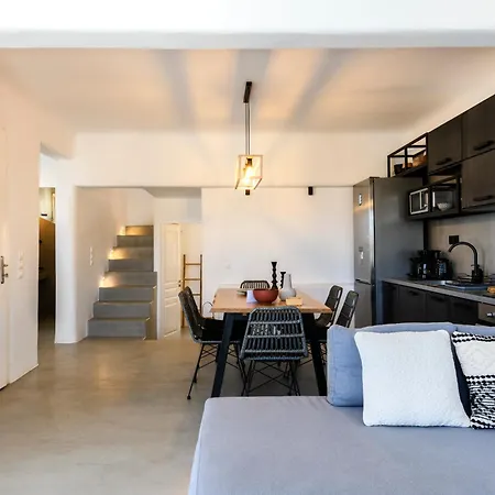 The Mykonist Merchia & Tatil Evi Merchia Beach