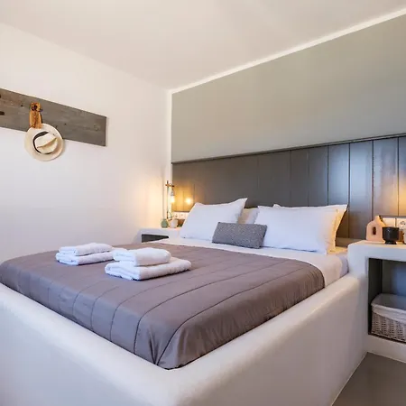 The Mykonist Merchia & Tatil Evi Merchia Beach