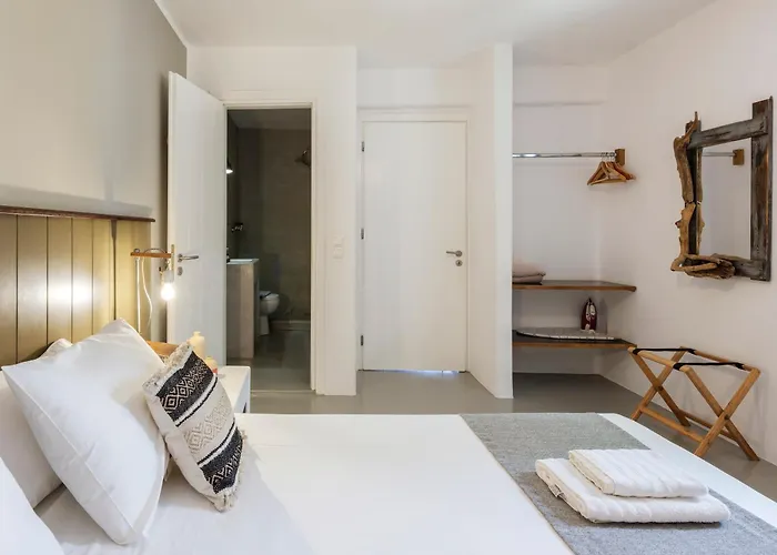 The Mykonist Merchia & Semesterbostad